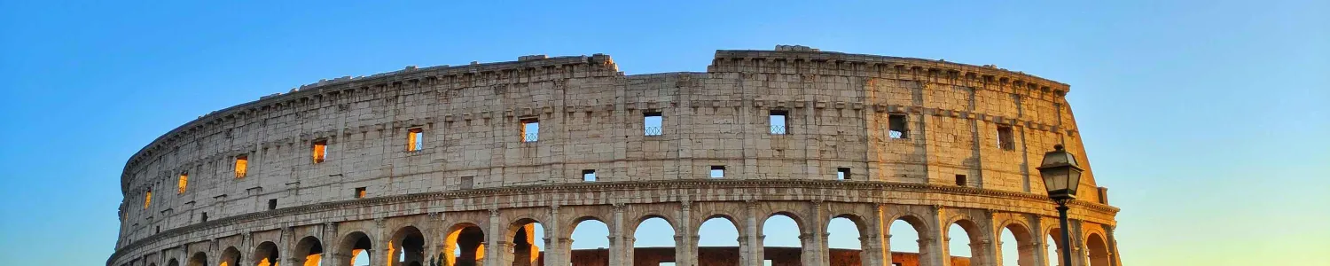Fast shuttle bus between Fiumicino Airport and Rome Central Station